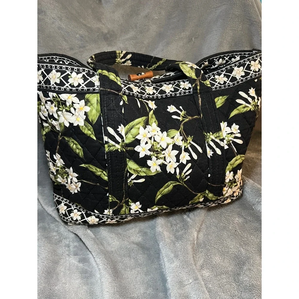 Vera Bradley Jasmine Toggle Tote Black White Floral Quilted Made USA